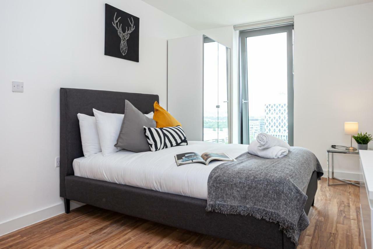 X1 Apartments Salford Quays Ngoại thất bức ảnh